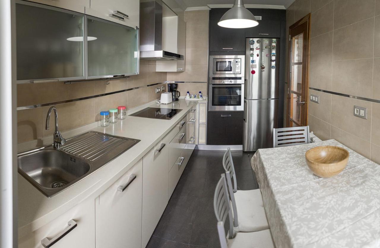 Sakura Homes Torre De Hercules 4 Plazas آكورونيا المظهر الخارجي الصورة